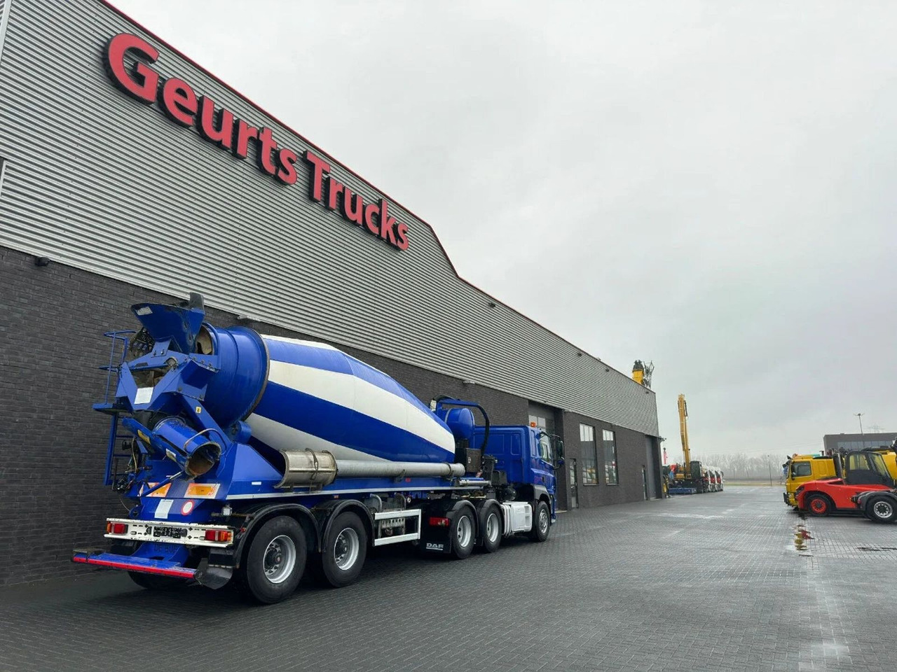 DAF CF 510 6X4 + DE BUF ST2 2-ASSIGE 10M3 CONCRETE M - Mikser za beton: slika 5 DAF CF 510 6X4 + DE BUF ST2 2-ASSIGE 10M3 CONCRETE M - Mikser za beton: slika 5