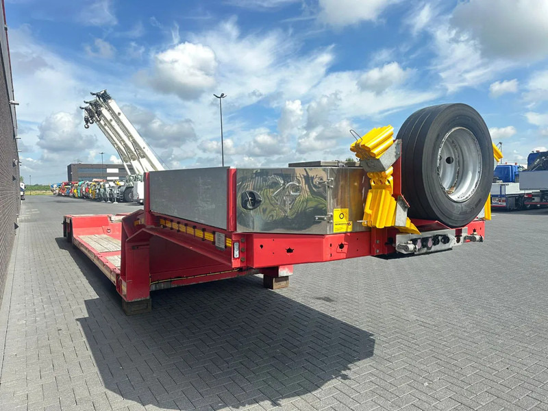 Faymonville MEGAMAX F-S42-1ACA 2 ASSEN DIEPLADER / TIEFLADER / LOW LOADER - Niska poluprikolica za prevoz: slika 4 Faymonville MEGAMAX F-S42-1ACA 2 ASSEN DIEPLADER / TIEFLADER / LOW LOADER - Niska poluprikolica za prevoz: slika 4
