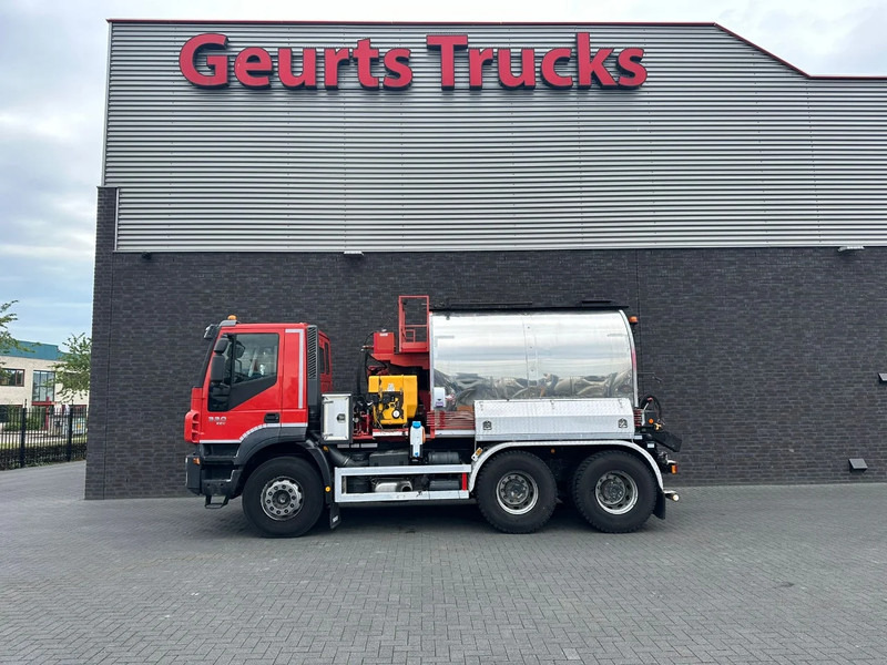 Iveco Trakker 330 6X4 LINNHOFF& HENNE AWÖL 600 6M3 ASFALTKOKER/ASPHALTKOCHER/ASFALTCOOKER/HEATER - Kamion: slika 1 Iveco Trakker 330 6X4 LINNHOFF& HENNE AWÖL 600 6M3 ASFALTKOKER/ASPHALTKOCHER/ASFALTCOOKER/HEATER - Kamion: slika 1