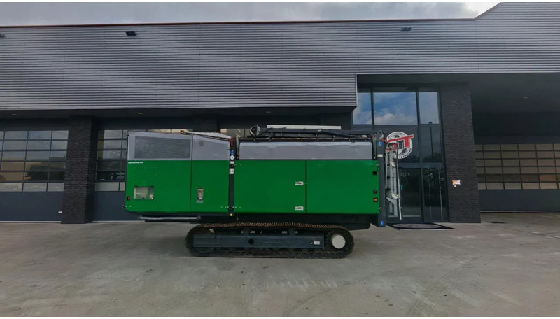 Komptech CRAMBO 6000 MOBILE SLOW-SPEED SHREDDER - Strugač za drvo: slika 1 Komptech CRAMBO 6000 MOBILE SLOW-SPEED SHREDDER - Strugač za drvo: slika 1