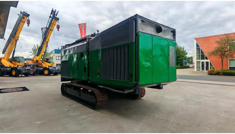 Komptech CRAMBO 6000 MOBILE SLOW-SPEED SHREDDER - Strugač za drvo: slika 5 Komptech CRAMBO 6000 MOBILE SLOW-SPEED SHREDDER - Strugač za drvo: slika 5