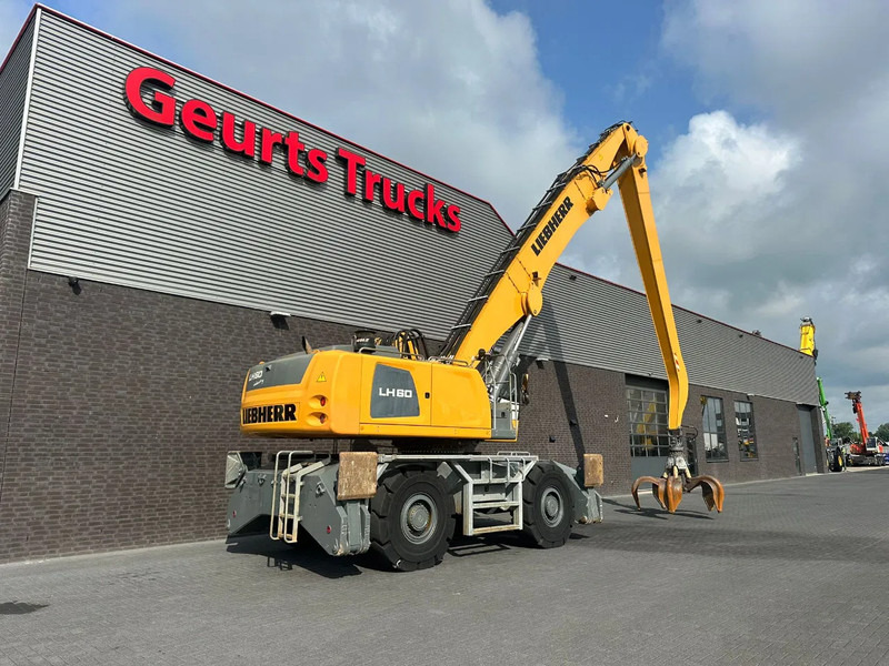 Liebherr LH 60 M LITRONIC INDUSTRY MATERIAL HANDLER/ UMSCHLAGBAGGER/ OVERSLAGKRAAN - Bager za obradu otpada/ Industrije: slika 5 Liebherr LH 60 M LITRONIC INDUSTRY MATERIAL HANDLER/ UMSCHLAGBAGGER/ OVERSLAGKRAAN - Bager za obradu otpada/ Industrije: slika 5