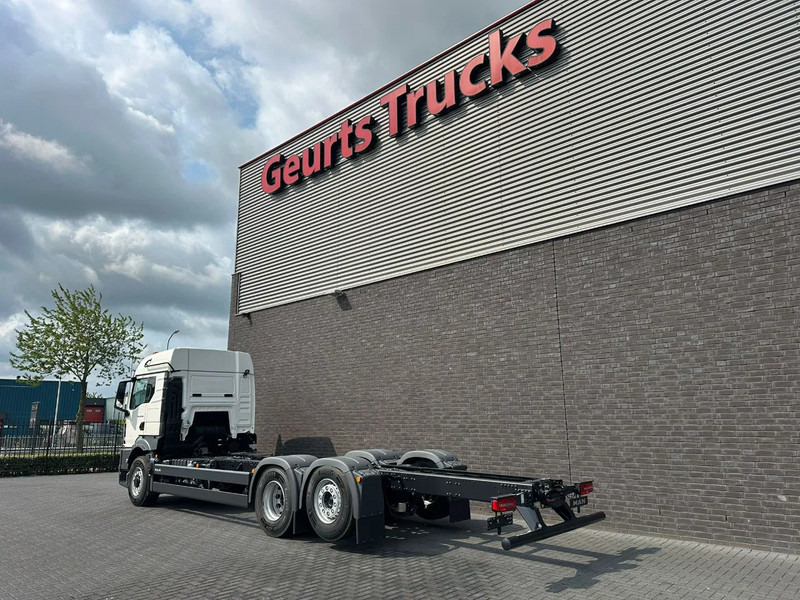 MAN TGS 26.520 6X2H-4 BL CH HYDRO DRIVE CHASSIS CABINE (NIEUW) - Kamion sa golom šasijom i zatvorenom kabinom: slika 3 MAN TGS 26.520 6X2H-4 BL CH HYDRO DRIVE CHASSIS CABINE (NIEUW) - Kamion sa golom šasijom i zatvorenom kabinom: slika 3