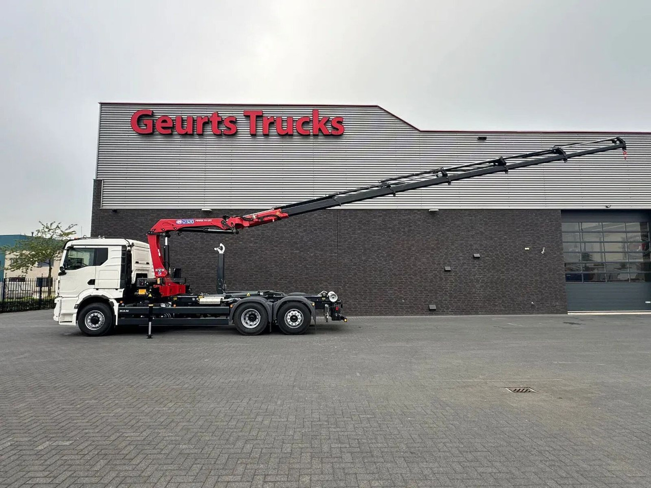 MAN TGS 26.520 6X4H-4 BL NEW MODEL + MEILLER HAAKARM - Kamion sa hidrauličnom kukom, Kamion sa dizalicom: slika 4 MAN TGS 26.520 6X4H-4 BL NEW MODEL + MEILLER HAAKARM - Kamion sa hidrauličnom kukom, Kamion sa dizalicom: slika 4