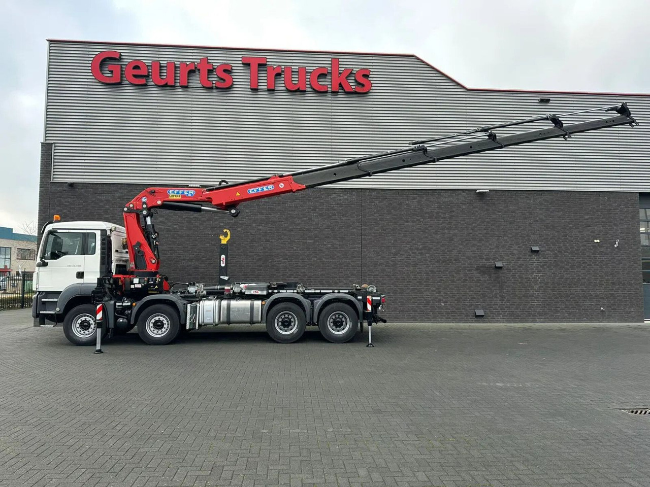 MAN TGS 35.460 8X4 BL+ HYVA 18.55.S HAAKARMSYSTEEM E - Kamion sa hidrauličnom kukom, Kamion sa dizalicom: slika 5 MAN TGS 35.460 8X4 BL+ HYVA 18.55.S HAAKARMSYSTEEM E - Kamion sa hidrauličnom kukom, Kamion sa dizalicom: slika 5