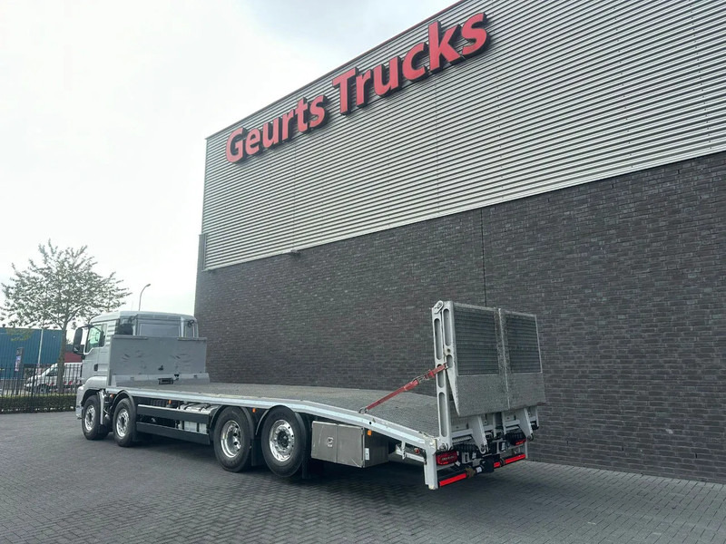 MAN TGS 35.470 8X2 OPRIJWAGEN/MACHINE TRANSPORTER/PLATEAU/N - Kamion za prevoz automobila: slika 3 MAN TGS 35.470 8X2 OPRIJWAGEN/MACHINE TRANSPORTER/PLATEAU/N - Kamion za prevoz automobila: slika 3