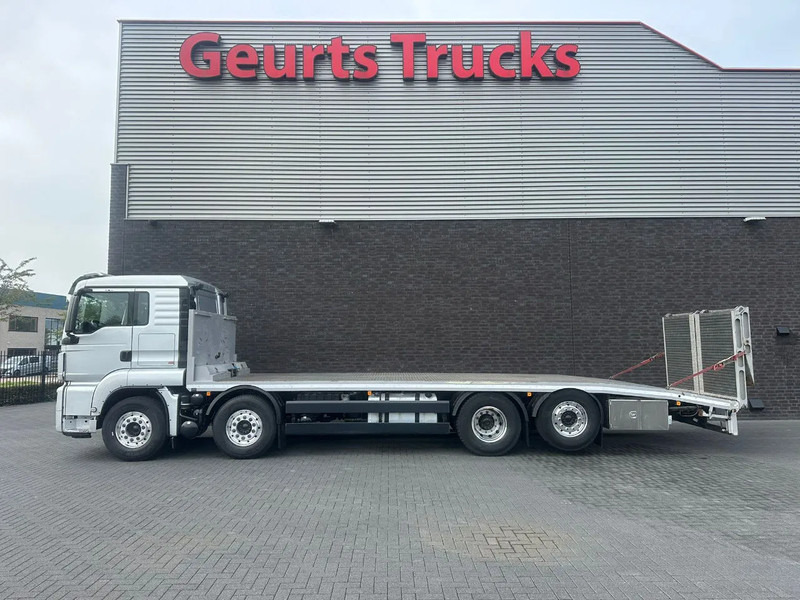 MAN TGS 35.470 8X2 OPRIJWAGEN/MACHINE TRANSPORTER/PLATEAU/N - Kamion za prevoz automobila: slika 1 MAN TGS 35.470 8X2 OPRIJWAGEN/MACHINE TRANSPORTER/PLATEAU/N - Kamion za prevoz automobila: slika 1