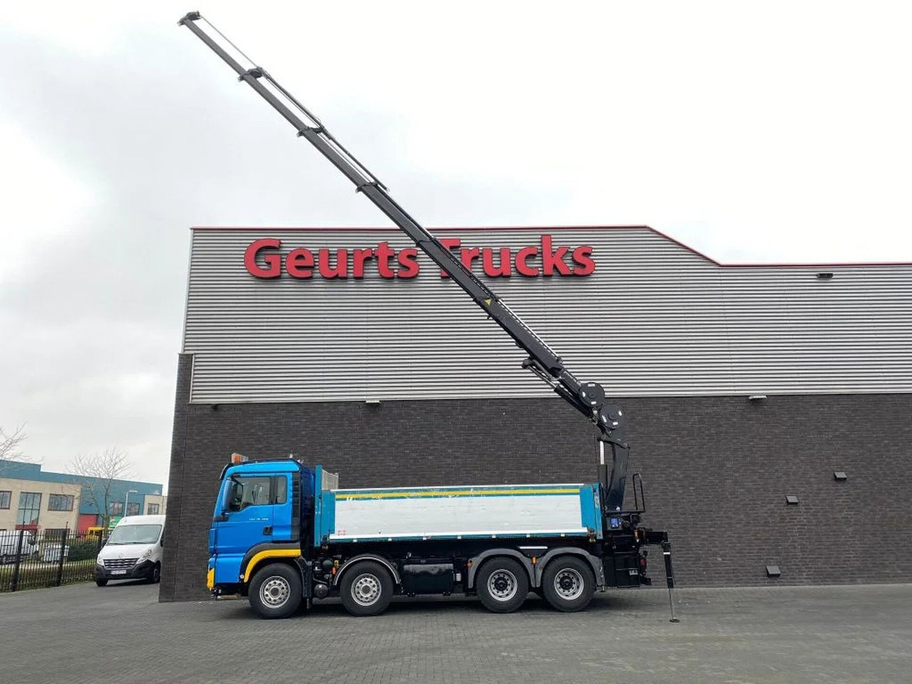 MAN TGS 35.480 8X4 KIPPER/TIPPER + HMF 2620-K5 KRAAN - Istovarivač, Kamion sa dizalicom: slika 2 MAN TGS 35.480 8X4 KIPPER/TIPPER + HMF 2620-K5 KRAAN - Istovarivač, Kamion sa dizalicom: slika 2