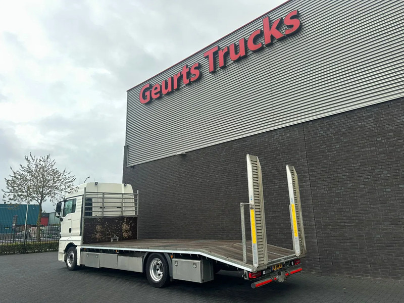 MAN TGX 4X2 LL-U OPRIJWAGEN / MACHINE TRANSPORTER / PLATEAU - Kamion za prevoz automobila: slika 3 MAN TGX 4X2 LL-U OPRIJWAGEN / MACHINE TRANSPORTER / PLATEAU - Kamion za prevoz automobila: slika 3
