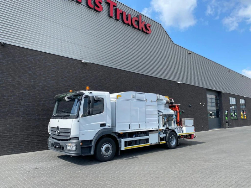 Mercedes-Benz Atego 1324 4X2 RHD + RSP ESE 13/H SAUGBAGGER/SUCTIONEXCAVATOR/GRONDZUIGER - Vakuumska cisterna: slika 2 Mercedes-Benz Atego 1324 4X2 RHD + RSP ESE 13/H SAUGBAGGER/SUCTIONEXCAVATOR/GRONDZUIGER - Vakuumska cisterna: slika 2