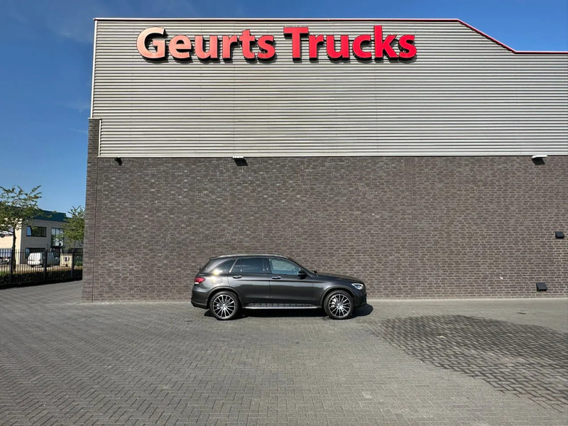 Mercedes-Benz GLC AMG 200 4MATIC - SUVSUV: slika 4 Mercedes-Benz GLC AMG 200 4MATIC - SUVSUV: slika 4