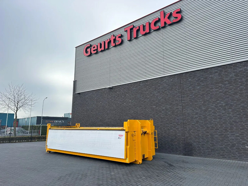 Piet Ruizeveld AFZET CONTAINER KIPPER SYSTEEM HAAK EN KABEL - Brodski kontejner: slika 3 Piet Ruizeveld AFZET CONTAINER KIPPER SYSTEEM HAAK EN KABEL - Brodski kontejner: slika 3