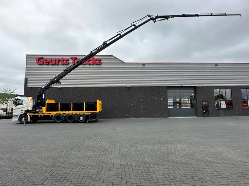 Scania R530 V8 NGS 8X4 TRIDEM MET HYVA 2Z KIPPER + HMF 5020-K6 + JIB FJ1000-K5 KRAAN/KRAN/CRANE/GRUA - Kamion sa dizalicom: slika 2 Scania R530 V8 NGS 8X4 TRIDEM MET HYVA 2Z KIPPER + HMF 5020-K6 + JIB FJ1000-K5 KRAAN/KRAN/CRANE/GRUA - Kamion sa dizalicom: slika 2
