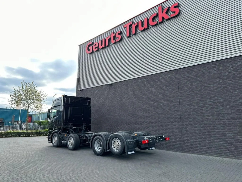 Scania R540 NGS 8X2 CHASSIS NIEUW/NEUE/NEW FULL OPTIONS 4X IN STOCK !!! - Kamion sa golom šasijom i zatvorenom kabinom: slika 3 Scania R540 NGS 8X2 CHASSIS NIEUW/NEUE/NEW FULL OPTIONS 4X IN STOCK !!! - Kamion sa golom šasijom i zatvorenom kabinom: slika 3