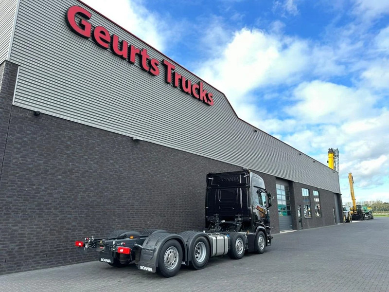 Scania R540 NGS 8X2 CHASSIS NIEUW/NEUE/NEW FULL OPTIONS 4X IN STOCK !!! - Kamion sa golom šasijom i zatvorenom kabinom: slika 5 Scania R540 NGS 8X2 CHASSIS NIEUW/NEUE/NEW FULL OPTIONS 4X IN STOCK !!! - Kamion sa golom šasijom i zatvorenom kabinom: slika 5