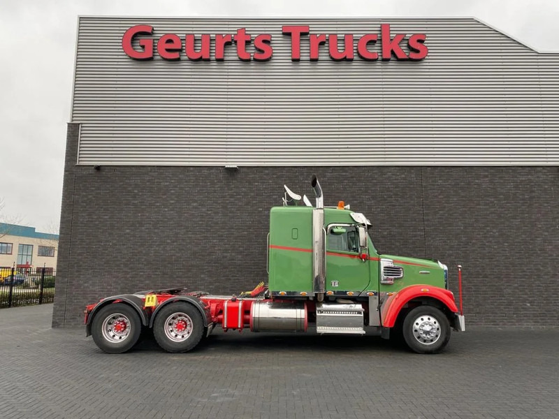 Freightliner CORONADA 6X4 EURO 6 TREKKER/TRACTOR/SATTELZUGMASCHINE/SHOWTRUCK - Tegljač: slika 4 Freightliner CORONADA 6X4 EURO 6 TREKKER/TRACTOR/SATTELZUGMASCHINE/SHOWTRUCK - Tegljač: slika 4