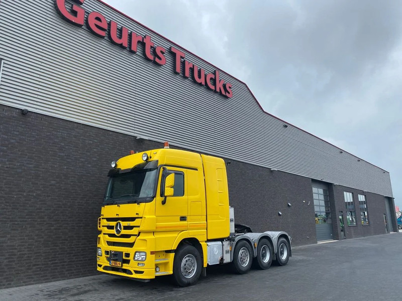 Mercedes-Benz Actros 4165 V8 8X4 SLT TITAN HEAVY DUTY TRACTOR / SCHWERLAST SATTELZUGMASCHINE 250 TON - Tegljač: slika 2 Mercedes-Benz Actros 4165 V8 8X4 SLT TITAN HEAVY DUTY TRACTOR / SCHWERLAST SATTELZUGMASCHINE 250 TON - Tegljač: slika 2