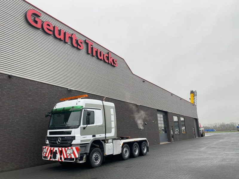 Mercedes-Benz Actros 4360 V8 8X6 V8 SLT TITAN HEAVY DUTY TRACTOR 250 TON - Tegljač: slika 2 Mercedes-Benz Actros 4360 V8 8X6 V8 SLT TITAN HEAVY DUTY TRACTOR 250 TON - Tegljač: slika 2