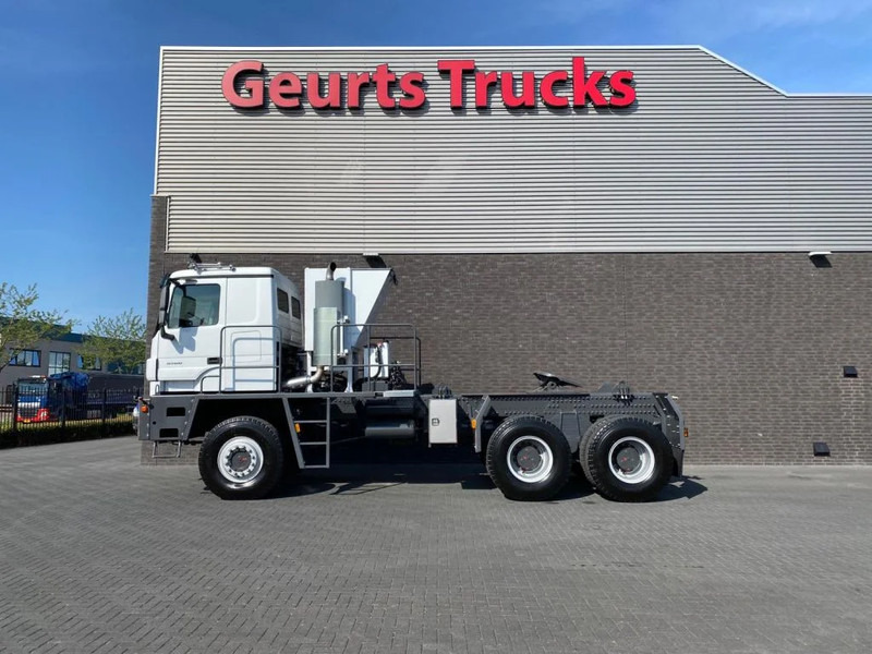 Mercedes-Benz TITAN 5560 Z52-600 F TITAN 5560 Z52-600 F 6X6 HEAVY-DUTY TRUCK - Tegljač: slika 1 Mercedes-Benz TITAN 5560 Z52-600 F TITAN 5560 Z52-600 F 6X6 HEAVY-DUTY TRUCK - Tegljač: slika 1
