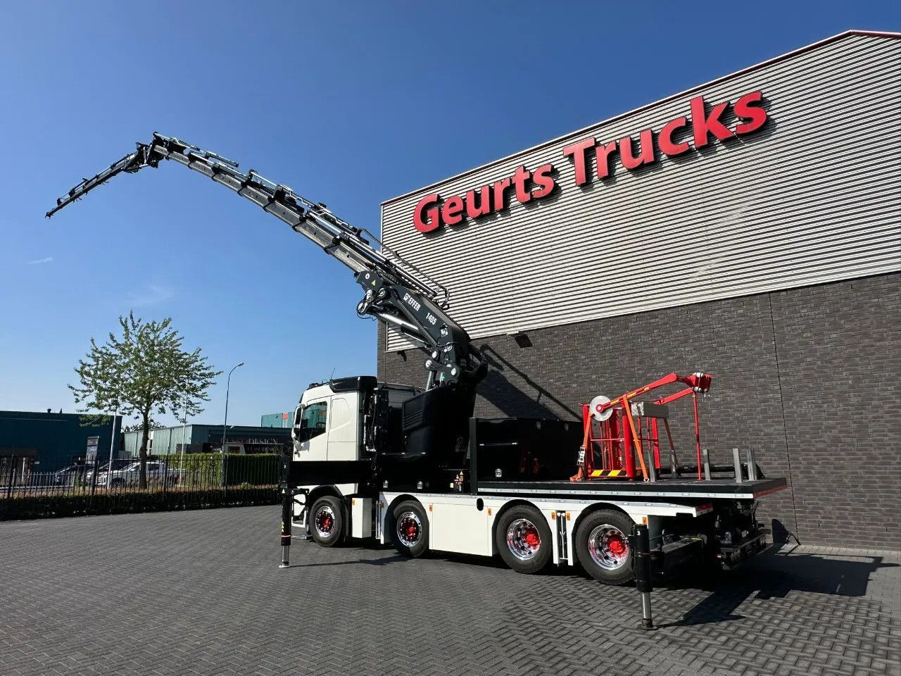 Volvo FH 540 8X4F R TREKKER / BAKWAGEN MET EFFER 1405/ - Tegljač: slika 3 Volvo FH 540 8X4F R TREKKER / BAKWAGEN MET EFFER 1405/ - Tegljač: slika 3