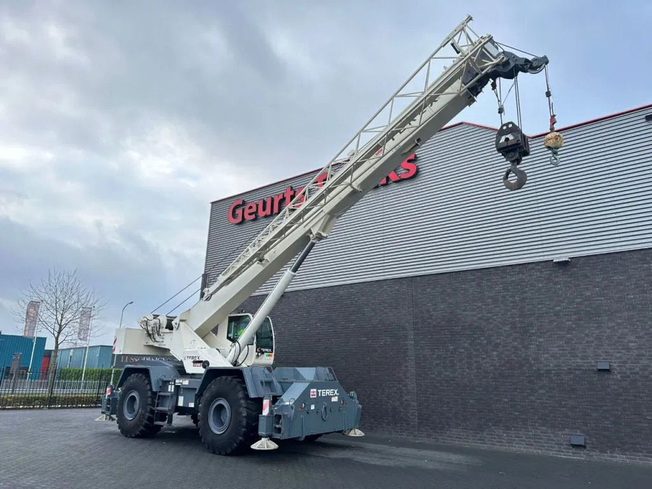 Terex RT780 ROUGH TERRAIN CRANE + JIB - Toranjski kran: slika 5 Terex RT780 ROUGH TERRAIN CRANE + JIB - Toranjski kran: slika 5