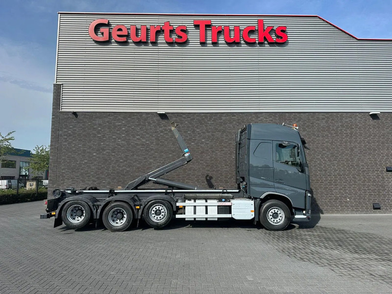 Volvo FH 540 8X2 TRIPLE VDL S30-6700 HAAKARMSYSTEEM / ABROLLKIPPER / HOOKLIFT - Kamion sa hidrauličnom kukom: slika 4 Volvo FH 540 8X2 TRIPLE VDL S30-6700 HAAKARMSYSTEEM / ABROLLKIPPER / HOOKLIFT - Kamion sa hidrauličnom kukom: slika 4