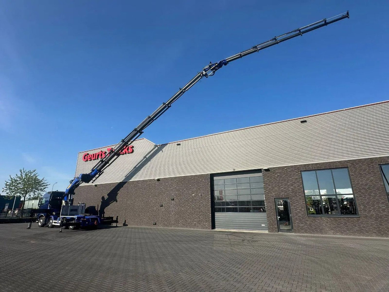Volvo FH 540 8X4 TREKKER / BAKWAGEN MET PALFINGER PK13 - Kamion sa dizalicom: slika 3 Volvo FH 540 8X4 TREKKER / BAKWAGEN MET PALFINGER PK13 - Kamion sa dizalicom: slika 3