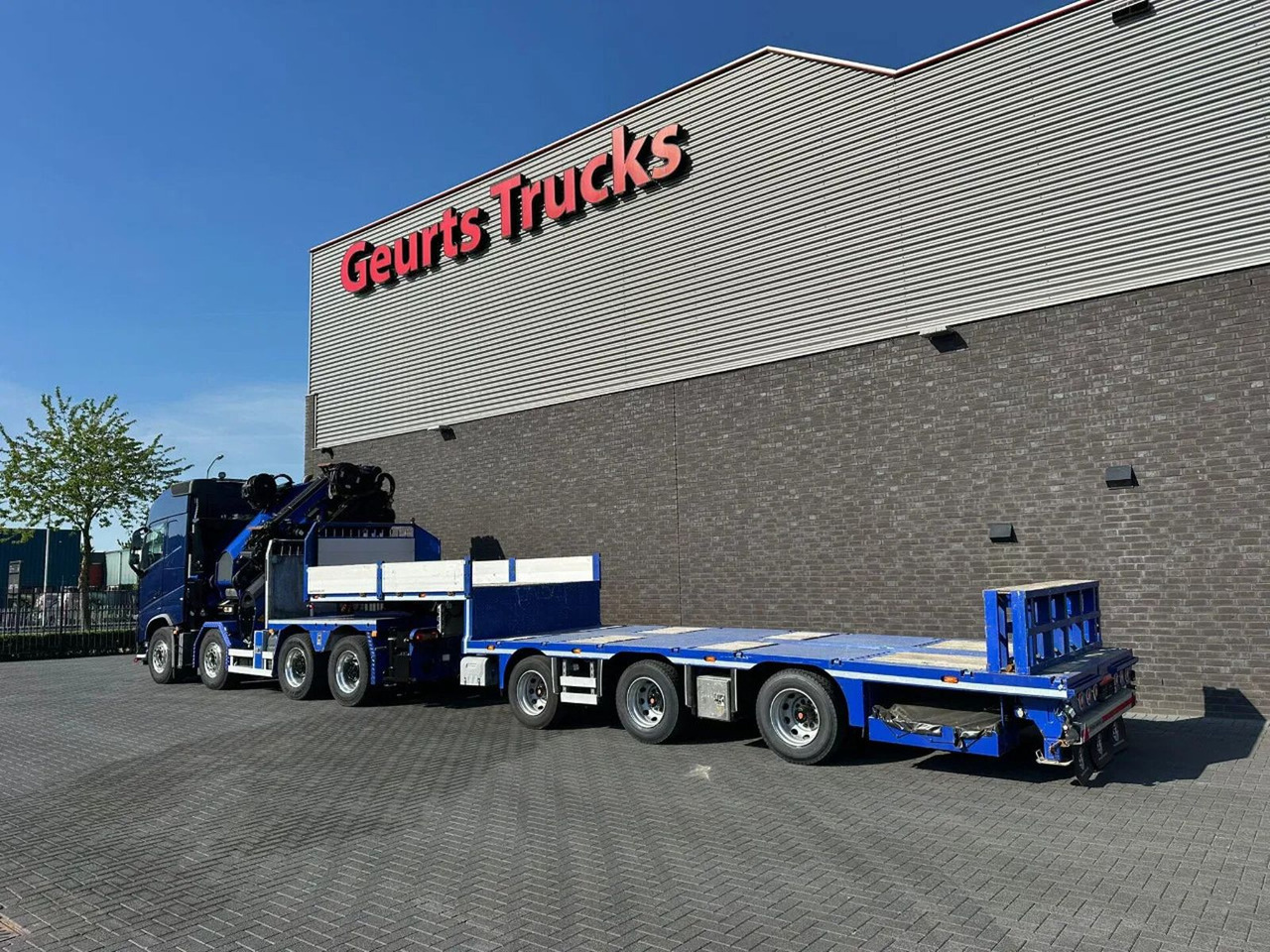 Volvo FH 540 8X4 TREKKER / BAKWAGEN MET PALFINGER PK13 - Kamion sa dizalicom: slika 3 Volvo FH 540 8X4 TREKKER / BAKWAGEN MET PALFINGER PK13 - Kamion sa dizalicom: slika 3