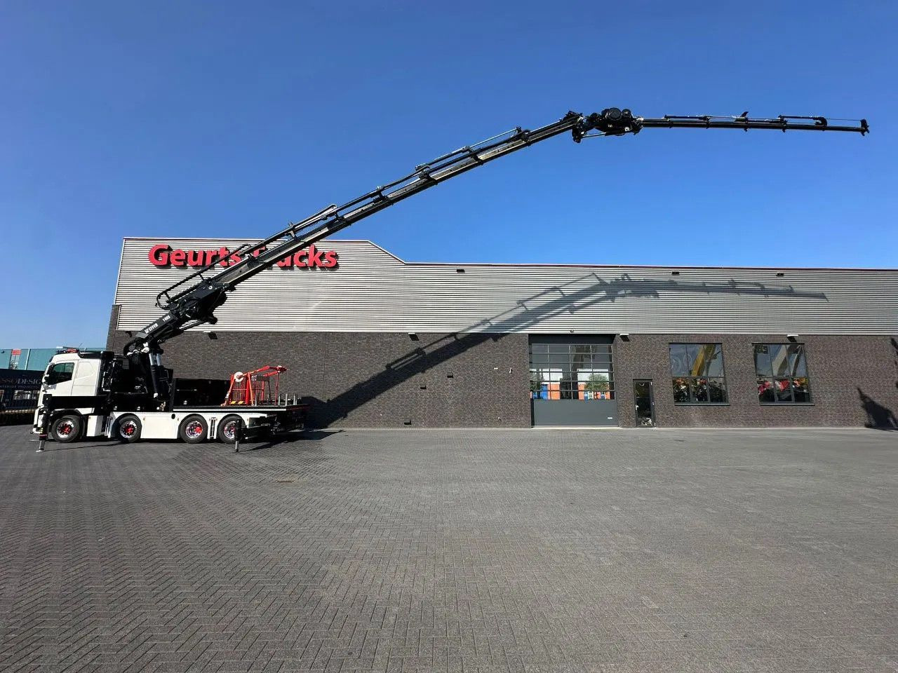 Volvo FH 540 8X4F R TREKKER / BAKWAGEN MET EFFER 1405/ - Kamion sa dizalicom: slika 1 Volvo FH 540 8X4F R TREKKER / BAKWAGEN MET EFFER 1405/ - Kamion sa dizalicom: slika 1