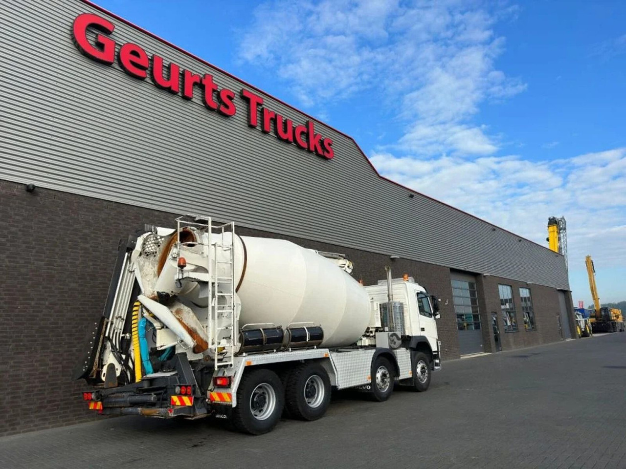 Volvo FM 410 8X4 + STETTER 9 M3 MIXER/MISCHER + THEAM - Mikser za beton: slika 5 Volvo FM 410 8X4 + STETTER 9 M3 MIXER/MISCHER + THEAM - Mikser za beton: slika 5