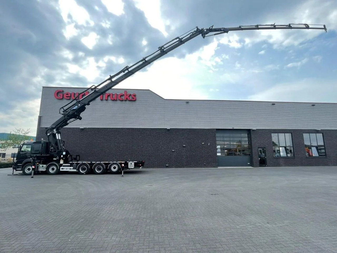 Volvo FMX 540 10X4 + EFFER 1255/7S + JIB 6S HD KRAAN/K - Kamion sa dizalicom: slika 1 Volvo FMX 540 10X4 + EFFER 1255/7S + JIB 6S HD KRAAN/K - Kamion sa dizalicom: slika 1