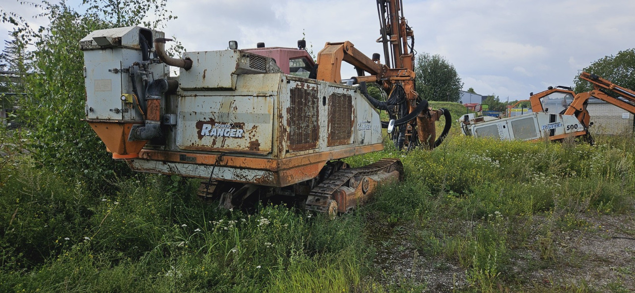 TAMROCK Ranger 500 - Mašina za usmereno bušenje: slika 1 TAMROCK Ranger 500 - Mašina za usmereno bušenje: slika 1