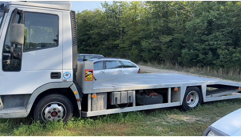 Iveco Eurocargo 60 E 15 manual gearbox - Kamion za prevoz automobila: slika 3 Iveco Eurocargo 60 E 15 manual gearbox - Kamion za prevoz automobila: slika 3