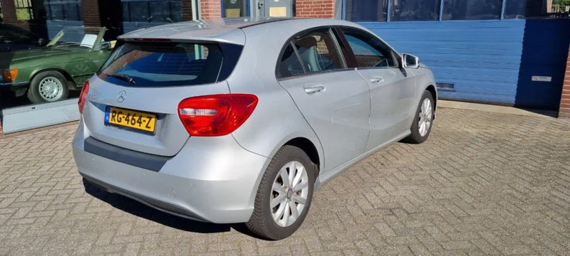 Mercedes-Benz A-Klasse 180 automaat.. 180 automaat - Hečbek: slika 4 Mercedes-Benz A-Klasse 180 automaat.. 180 automaat - Hečbek: slika 4