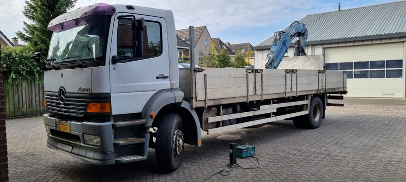 Mercedes-Benz Atego 1823.... euro 2 manuel gierbox - Kamion sa zatvorenim sandukom: slika 3 Mercedes-Benz Atego 1823.... euro 2 manuel gierbox - Kamion sa zatvorenim sandukom: slika 3