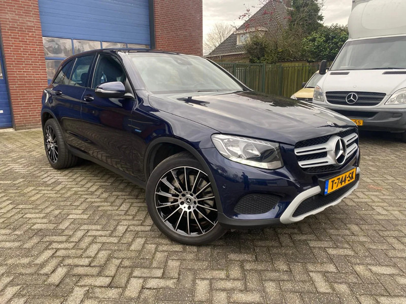 Mercedes-Benz GLC. 4 matic..... 350E benzine /Hybrid - SUVSUV: slika 1 Mercedes-Benz GLC. 4 matic..... 350E benzine /Hybrid - SUVSUV: slika 1