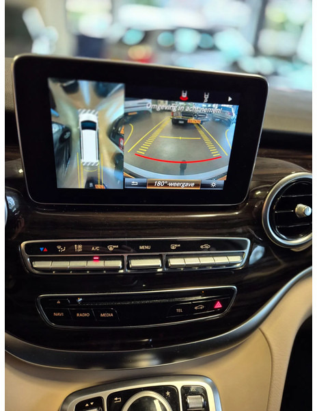 Mercedes-Benz V 250 automaat. Marco Polo. Mercedes-Benz V 250 automaat. Marco Polo.: slika 11 Mercedes-Benz V 250 automaat. Marco Polo. Mercedes-Benz V 250 automaat. Marco Polo.: slika 11