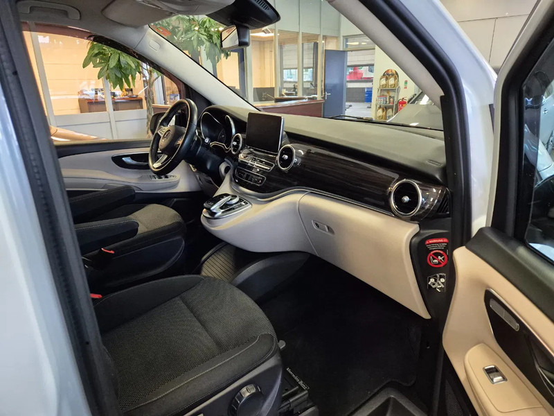 Mercedes-Benz V 250 automaat. Marco Polo. Mercedes-Benz V 250 automaat. Marco Polo.: slika 10 Mercedes-Benz V 250 automaat. Marco Polo. Mercedes-Benz V 250 automaat. Marco Polo.: slika 10