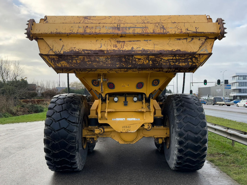 BELL B40E 6x6 - CE / Tail gate - Zglobni kiper: slika 4 BELL B40E 6x6 - CE / Tail gate - Zglobni kiper: slika 4