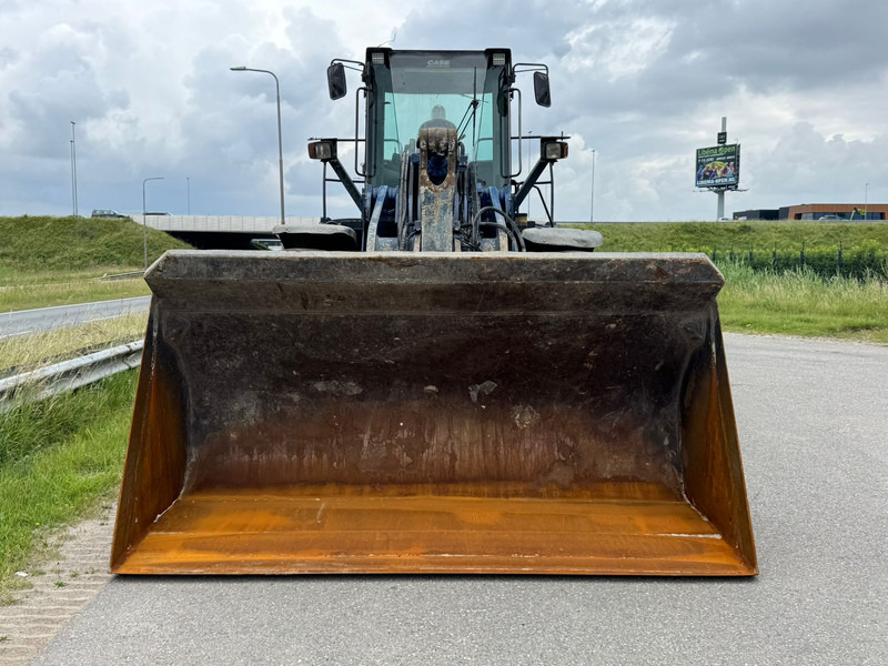 Case 921E - Utovarivač točkaš: slika 4 Case 921E - Utovarivač točkaš: slika 4