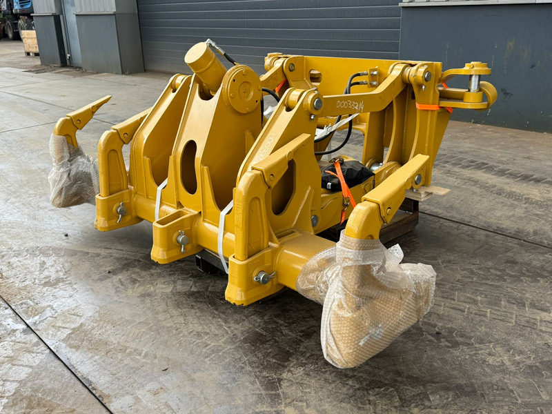 Caterpillar 12H/M-2 12H/M-3 140H/M-2 140H/M-3 160H/M-2 Ripper - Zabijač: slika 2 Caterpillar 12H/M-2 12H/M-3 140H/M-2 140H/M-3 160H/M-2 Ripper - Zabijač: slika 2