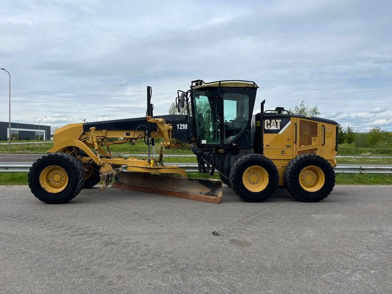 Caterpillar 12M Motor Grader - Grejder: slika 1 Caterpillar 12M Motor Grader - Grejder: slika 1