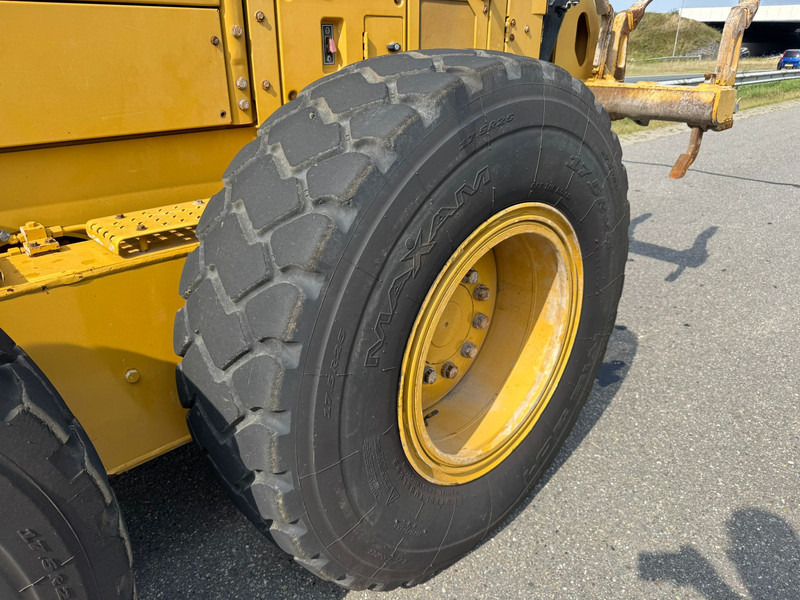 Grejder Caterpillar 140M3: slika 10