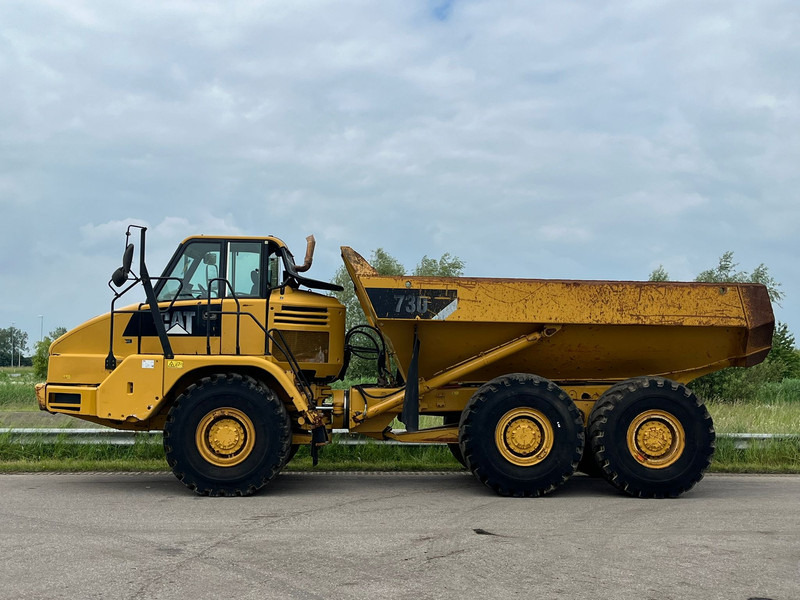Caterpillar 730 - Zglobni kiper: slika 2 Caterpillar 730 - Zglobni kiper: slika 2