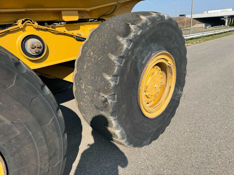 Zglobni kiper Caterpillar 735C - Rebuild transmission: slika 11 Zglobni kiper Caterpillar 735C - Rebuild transmission: slika 11