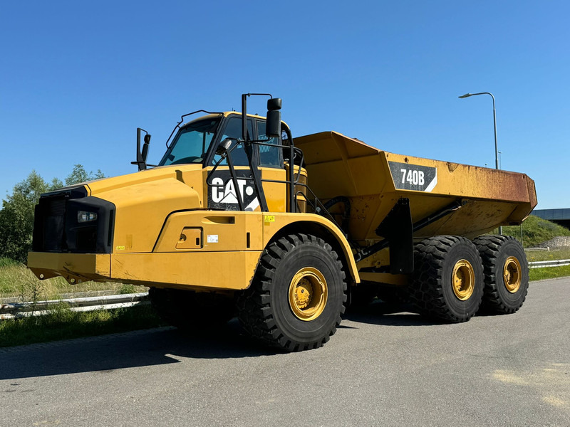 Caterpillar 740B - Zglobni kiper: slika 1 Caterpillar 740B - Zglobni kiper: slika 1