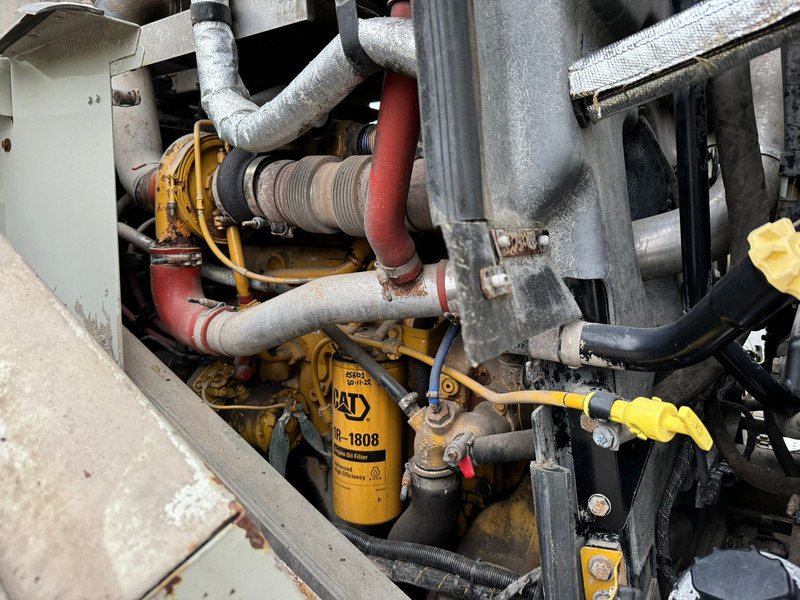 Utovarivač točkaš Caterpillar 972M XE: slika 14