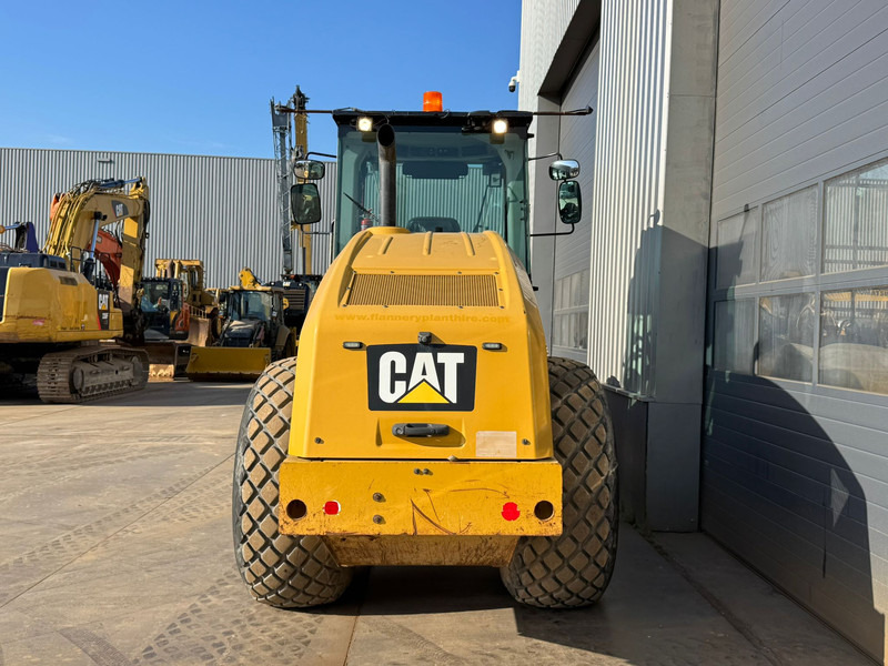 Caterpillar CS66B - Valjak: slika 4 Caterpillar CS66B - Valjak: slika 4