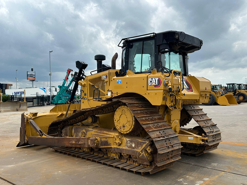 Caterpillar D6 LGP - Buldožer: slika 3 Caterpillar D6 LGP - Buldožer: slika 3