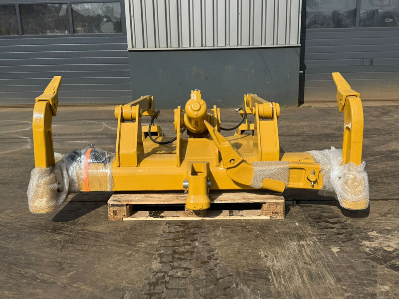 Caterpillar D6N D6M D5H D5R 1 Cylinder Ripper - Zabijač: slika 1 Caterpillar D6N D6M D5H D5R 1 Cylinder Ripper - Zabijač: slika 1